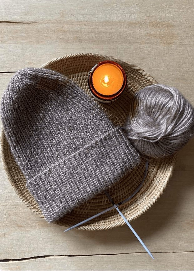 1 x 1 knit ribbed hat with a folded brim