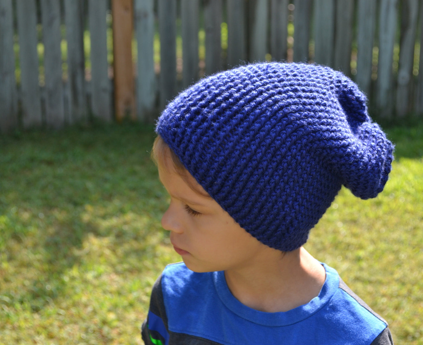crochet hat with vertical rows of texture