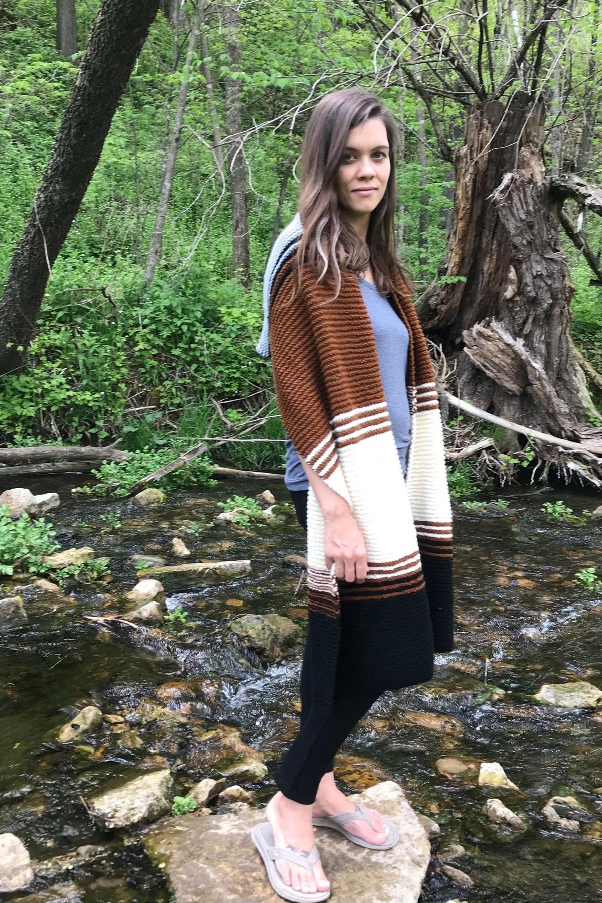 knit blanket scarf done in color block and stripes