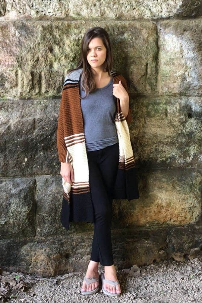 knit blanket scarf done in color block and stripes