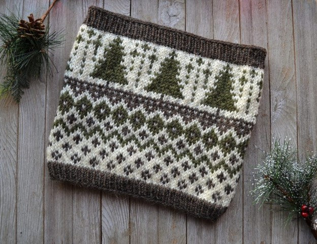 knit colorwork cowl with winter themed pine trees and diamonds