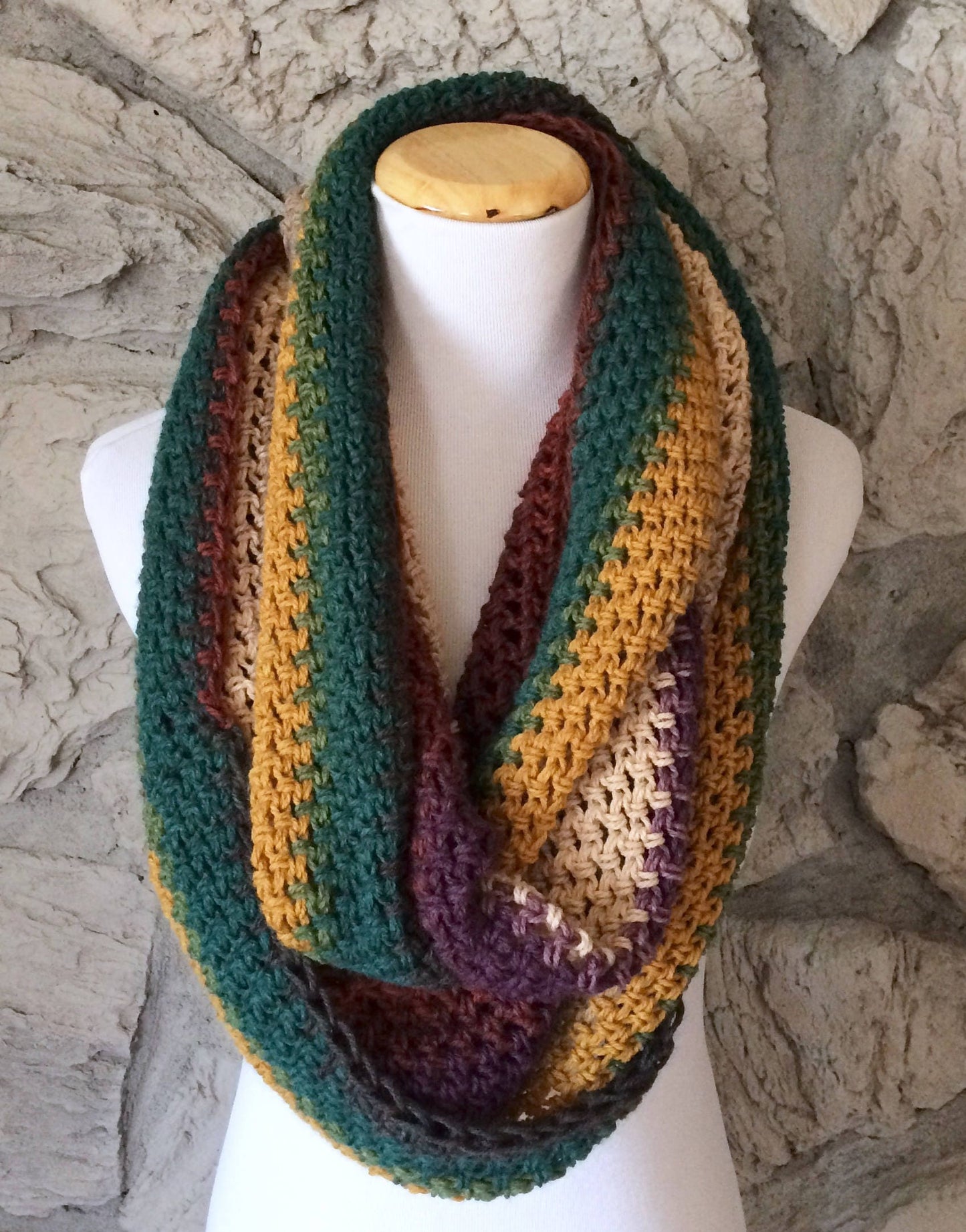 Sugar Shack Infinity Scarf Pattern