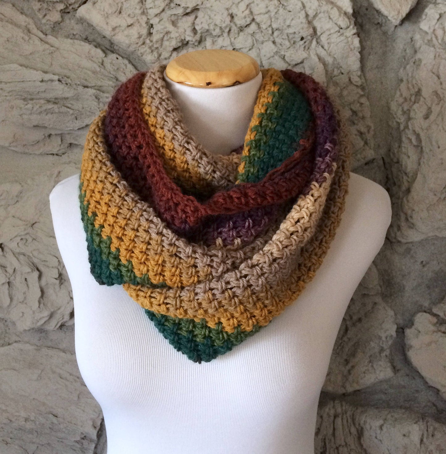 Sugar Shack Infinity Scarf Pattern