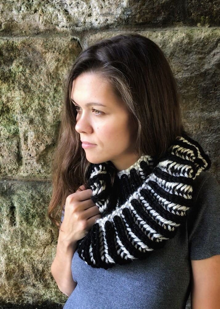 The Midnight Cowl Pattern